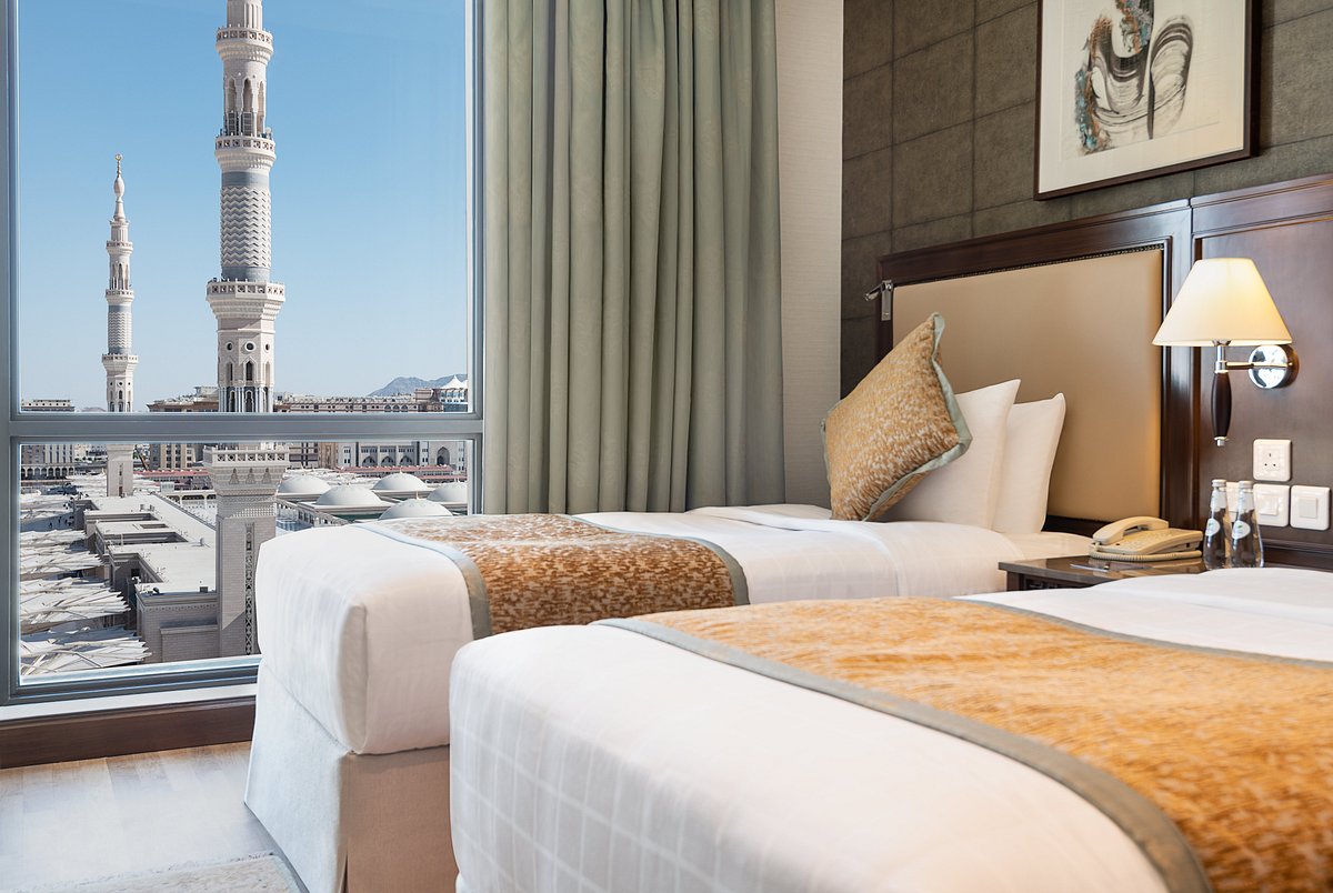 أفضل فنادق المدينة المنورة مطلة على الحرم 